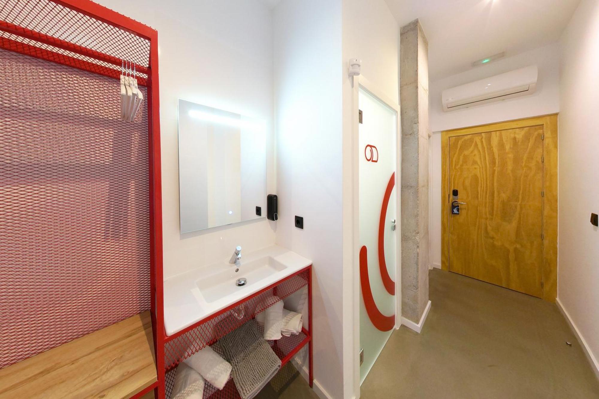 Konk Hostel La Manga del Mar Menor Szoba fotó
